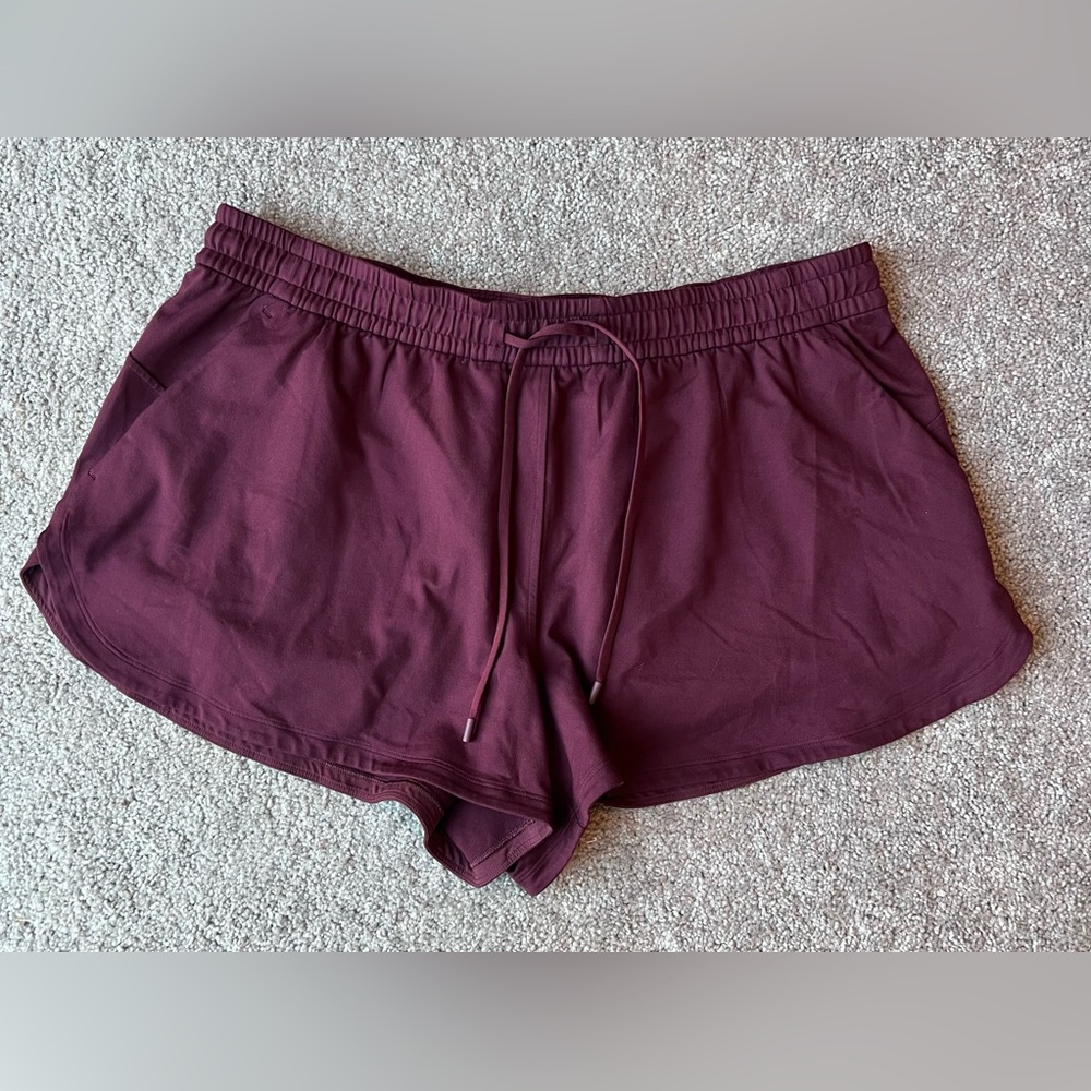 Women's Lululemon Burgundy Shorts